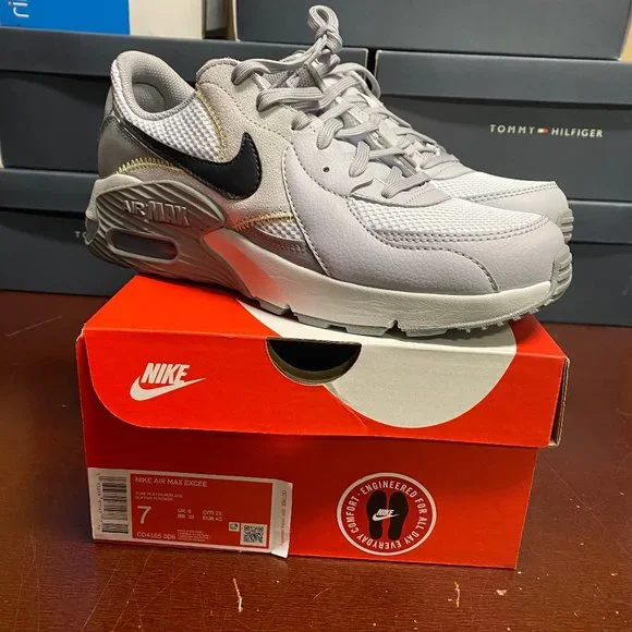 Nike | Shoes | Nike Mens Gray White Air Max Excee Cd465 06  display picture 3